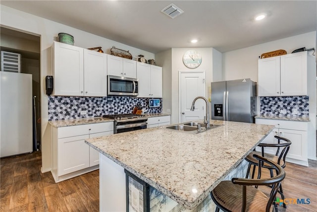 292 Middle Green Loop, Floresville, TX 78114 - photo 7