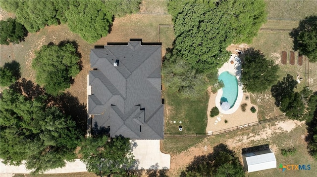 1306 Crystal Spgs, Salado, TX 76571 - bird's eye view of a pool area