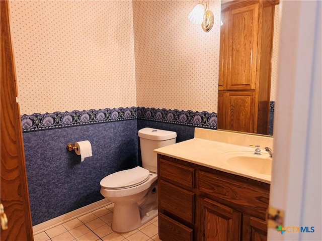 3900 Chisholm Trl, Salado, TX 76571 - bathroom with wallpapered walls, toilet, tile patterned floors, and vanity