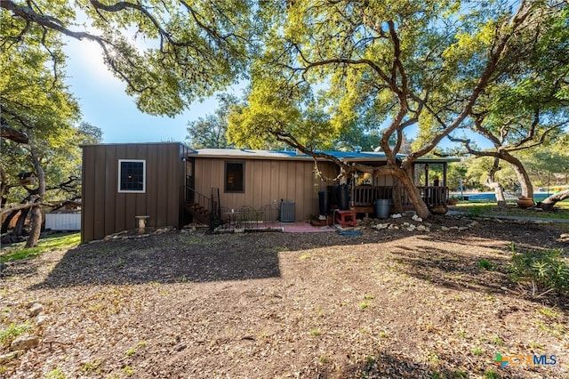 view of front facade featuring board and batten siding