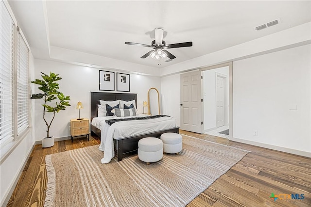 3268 Eagle Point W Ave, Belton, TX 76513 - bedroom with baseboards, wood finished floors, and ceiling fan