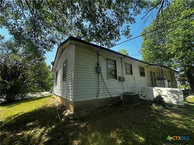 1402 N W S Young Dr, Killeen, TX 76543 - view of side of property with a cooling unit