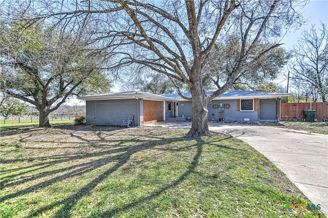 2215 N 9th St, Temple, TX 76501 - photo 2