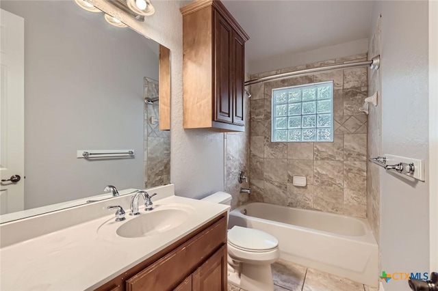 503 Wilderness Way, New Braunfels, TX 78132 - full bath featuring vanity, shower / tub combination, and tile patterned flooring