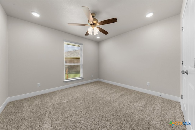 empty room featuring carpet floors