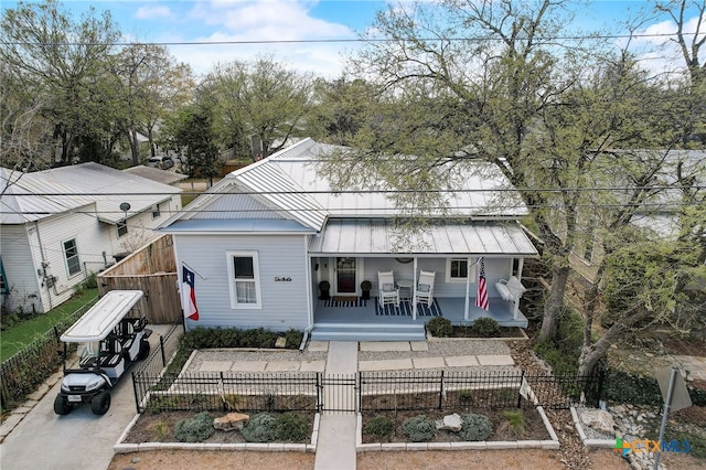 view of front facade featuring covered porch