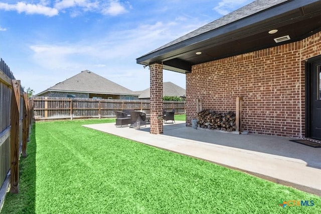 7516 Hardin Dr, Temple, TX 76502 - view of yard with a patio