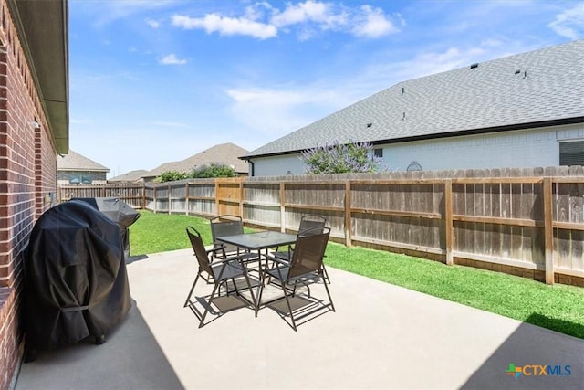 7516 Hardin Dr, Temple, TX 76502 - view of patio featuring outdoor dining area