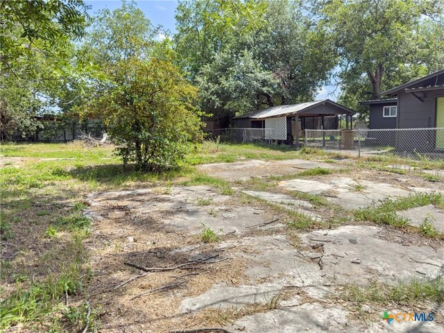 729 Schuessler St, Seguin, TX 78155