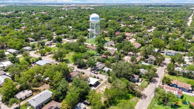 729 Schuessler St, Seguin, TX 78155