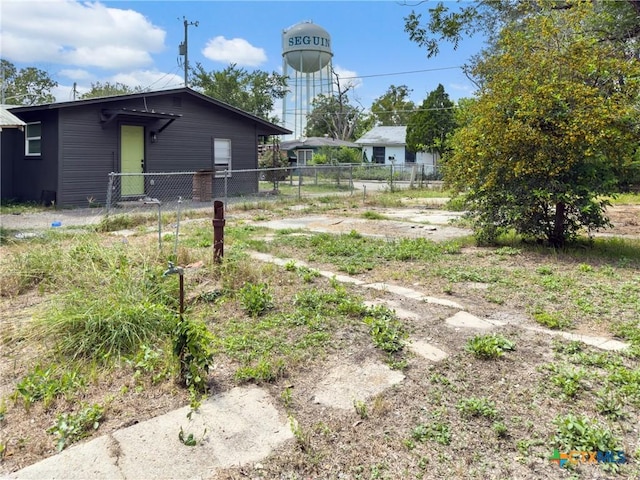 729 Schuessler St, Seguin, TX 78155