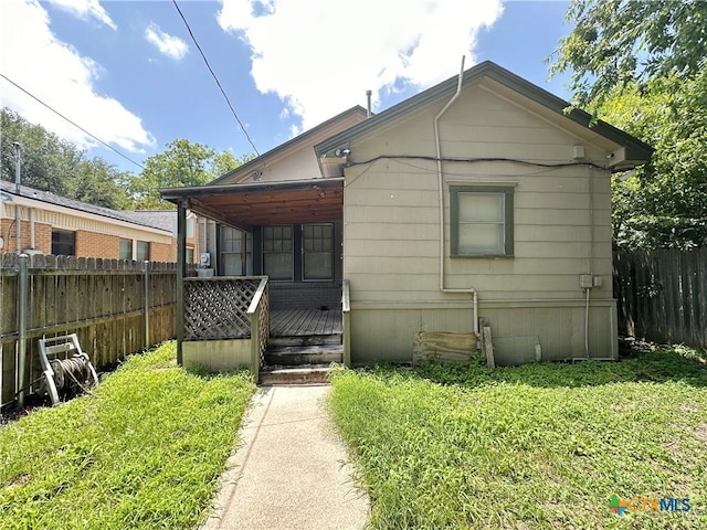 1015 N 3rd St, Temple, TX 76501 - rear view of house