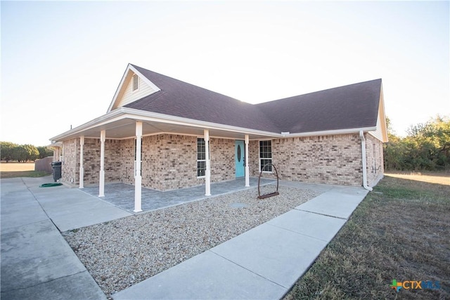 view of front of property with a patio area