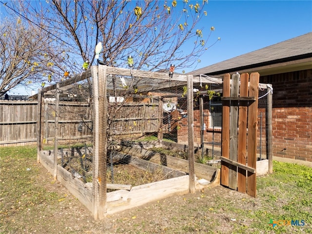 4612 Shawn Dr, Killeen, TX 76542 - view of yard with an outdoor structure