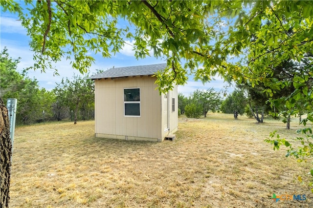 view of outdoor structure