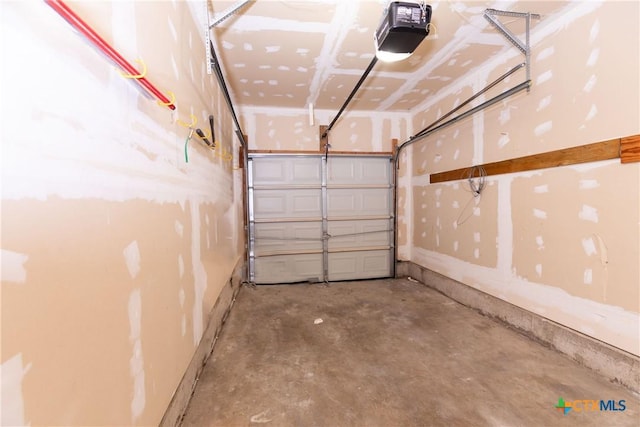 3003 Zephyr Rd, Killeen, TX 76543 - garage featuring a garage door opener