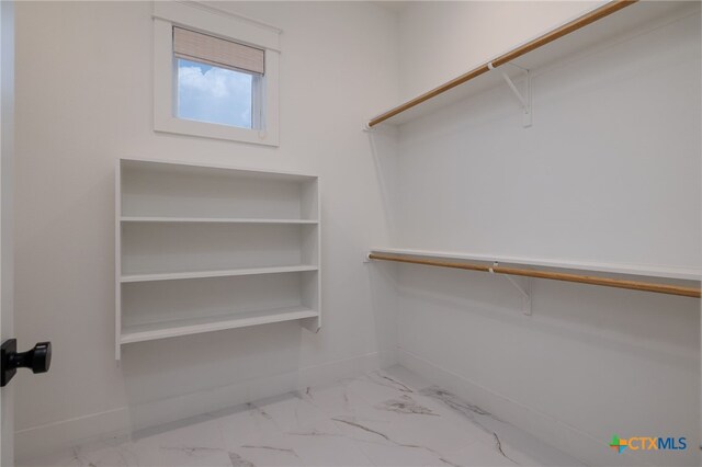 645 Center Grn, New Braunfels, TX 78130 - spacious closet with marble finish floor