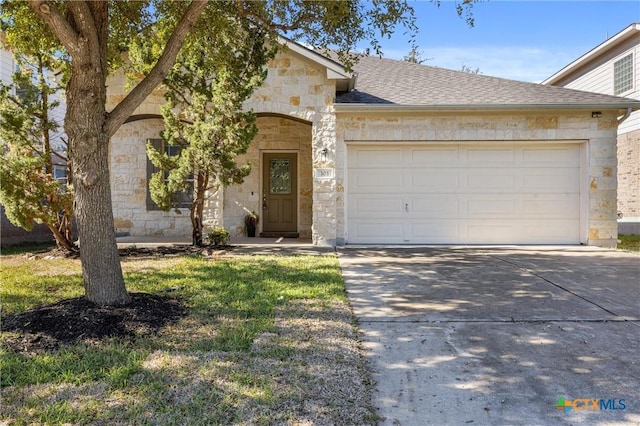 view of front of house with a garage