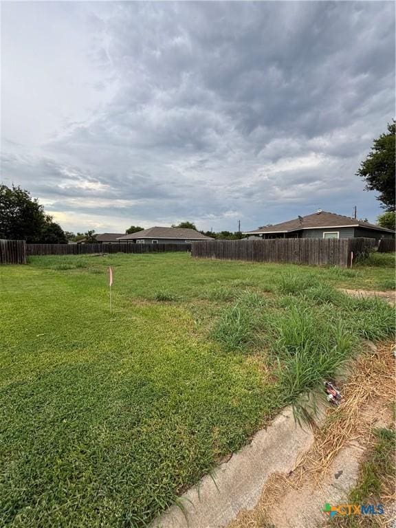 612 Briggs St, Lampasas, TX 76550 - photo 4