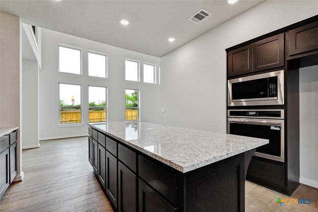 10046 Mitra Way, San Antonio, TX 78224 - photo 3