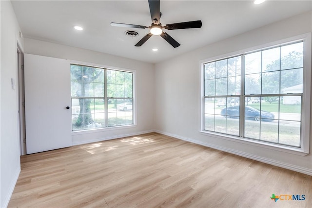 3524 Swan St, Fort Worth, TX 76117 - unfurnished room featuring light wood finished floors, a ceiling fan, and recessed lighting