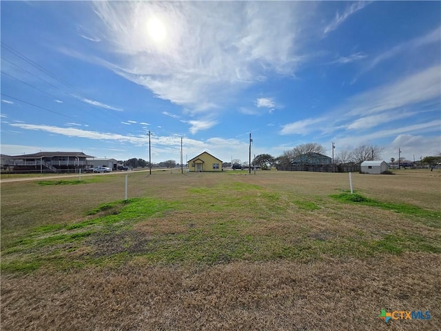 Listing photo 3 for 13 Indian Hill Dr, Palacios TX 77465