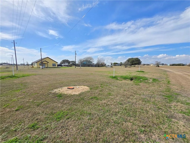 Listing photo 2 for 13 Indian Hill Dr, Palacios TX 77465