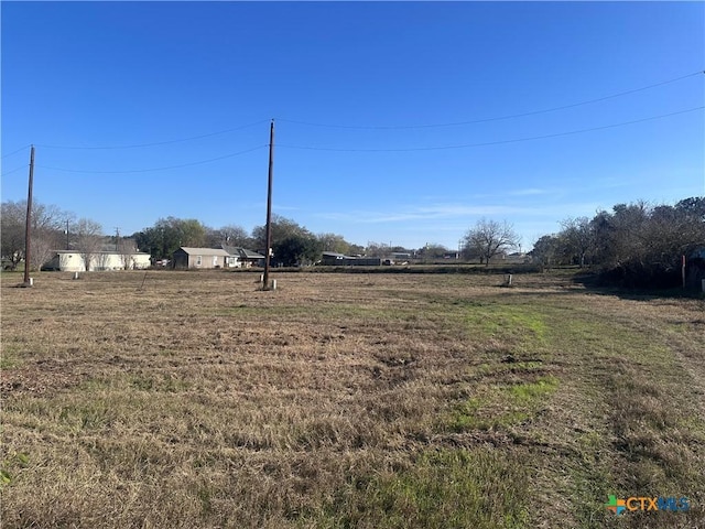 610 S 8th St, Stockdale TX, 78160 land for sale