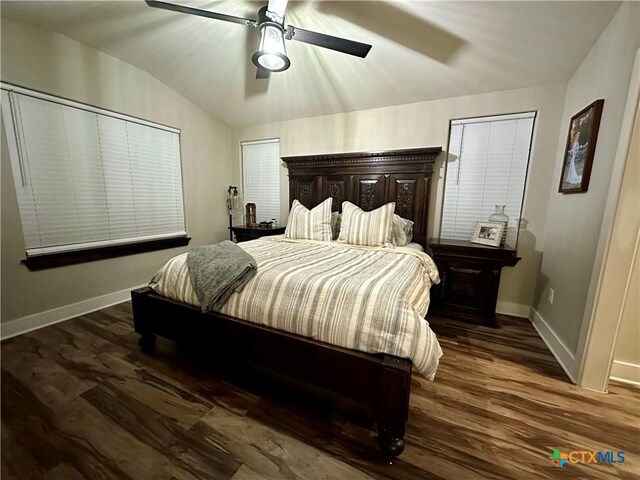 209 S 4th St, Stockdale, TX 78160 - photo 15