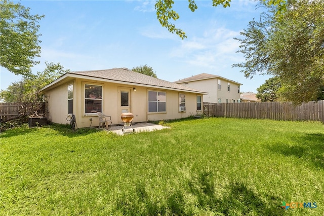 3628 Tilden Trl, New Braunfels, TX 78132 - rear view of property featuring cooling unit and a patio area