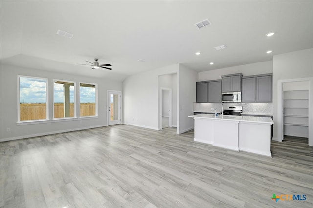 1591 Estelea Grv, New Braunfels, TX 78130 - photo 6