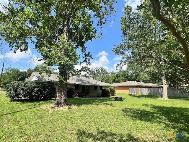 2809 Forest Trl, Temple, TX 76502 - view of yard