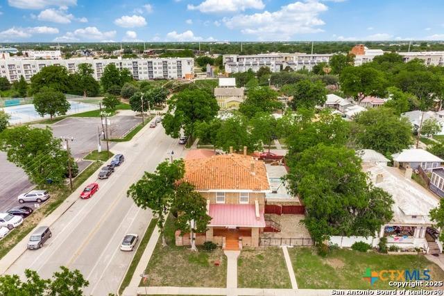 545 Adams St, San Antonio, TX 78210