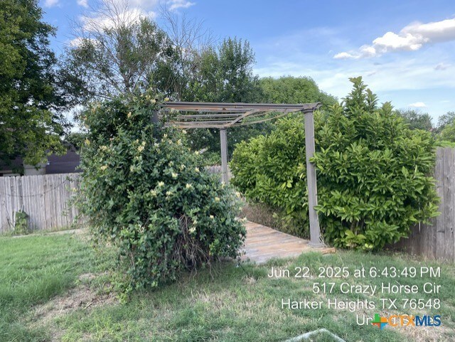517 Crazy Horse Cir, Harker Heights, TX 76548 - view of yard