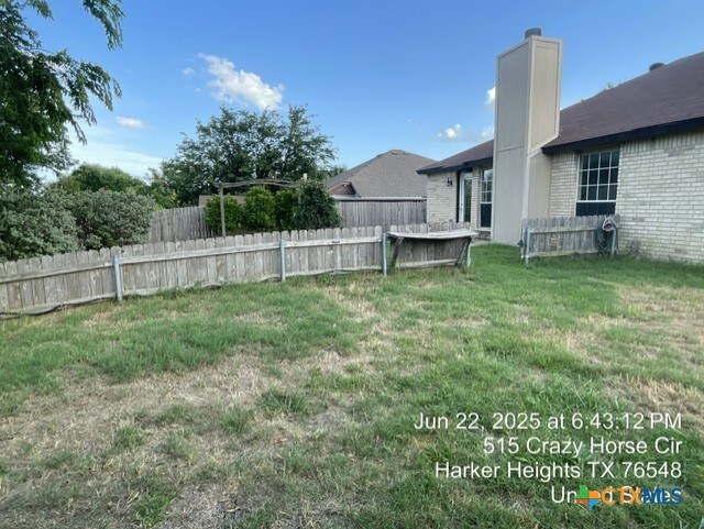 517 Crazy Horse Cir, Harker Heights, TX 76548 - view of yard