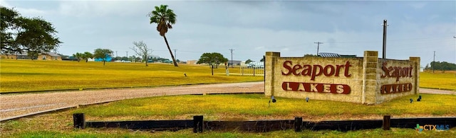 Listing photo 2 for 441 Gibb Blvd, Seadrift TX 77983