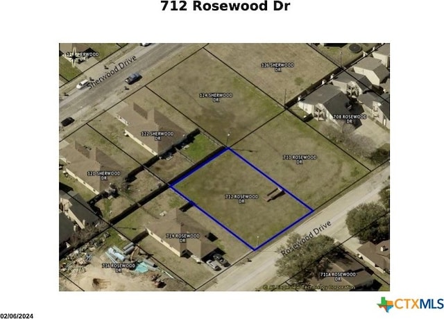 Listing photo 2 for 712 Rosewood Dr, Victoria TX 77901