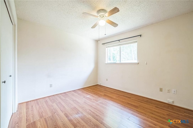 9709 Meadowheath Dr, Austin, TX 78729 - photo 11