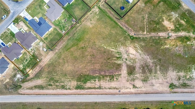 316 Warehouse Rd, Victoria, TX 77905 - photo 2