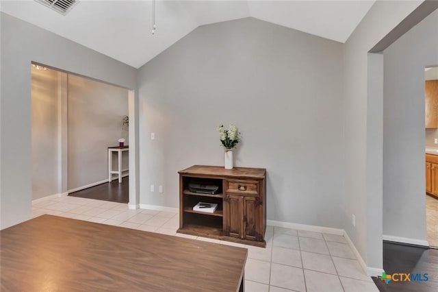 722 Ashland Crk, Victoria, TX 77901 - entryway with light tile patterned floors and vaulted ceiling