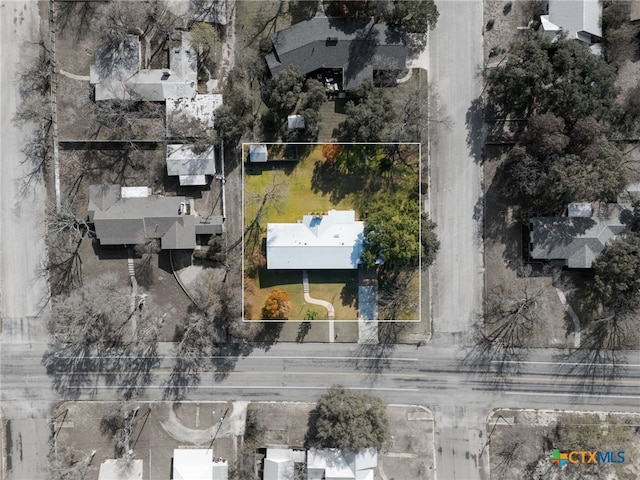 708 W N Ave, Lampasas, TX 76550 - photo 34