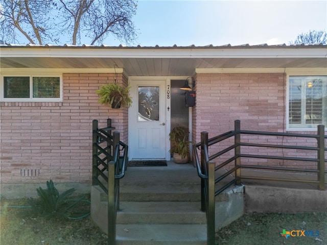 view of entrance to property