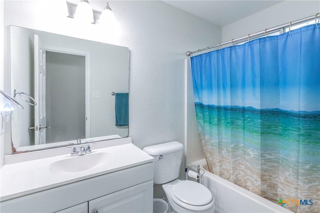 5304 Oster Dr, Killeen, TX 76542 - bathroom with shower / bath combination with curtain, vanity, and toilet