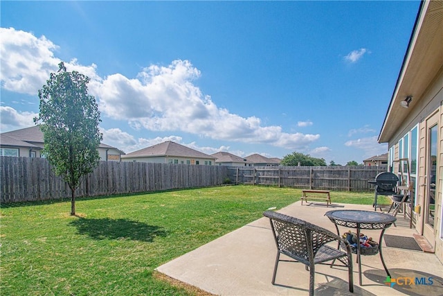 1217 Roanoke Dr, Temple, TX 76504 - fenced backyard featuring a patio