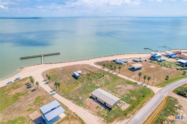 Listing photo 3 for 15 E 22nd St, Port Lavaca TX 77979