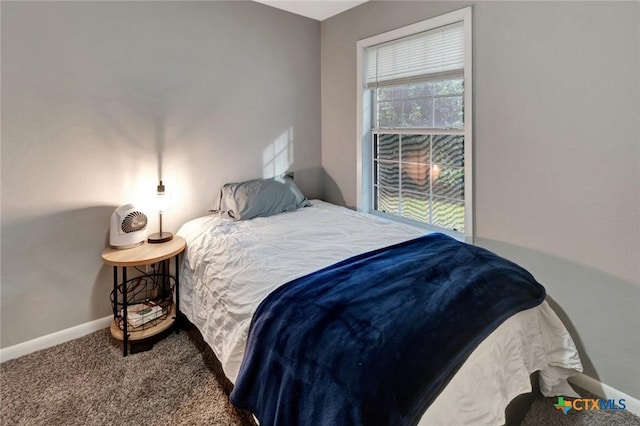 1808 Mission Dr, Victoria, TX 77901 - carpeted bedroom featuring baseboards