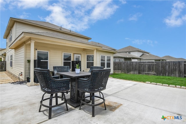 104 Hannah Trl, Georgetown, TX 78628 - view of patio / terrace featuring a fenced backyard and outdoor dining area