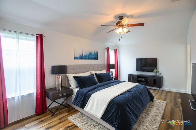 7202 Bose Ikard Dr, Killeen, TX 76549 - bedroom featuring wood finished floors and a ceiling fan