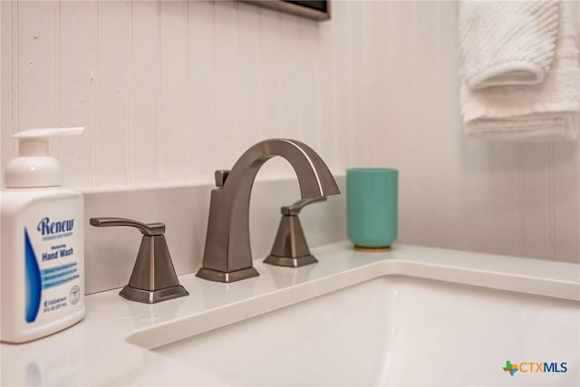 819 S Magnolia St, Rockport, TX 78382 - bathroom view of a sink