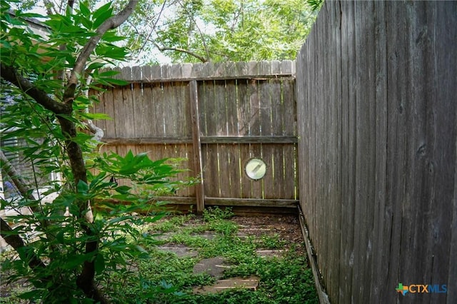 22631 John Rolfe Ln, Katy, TX 77449 - view of yard